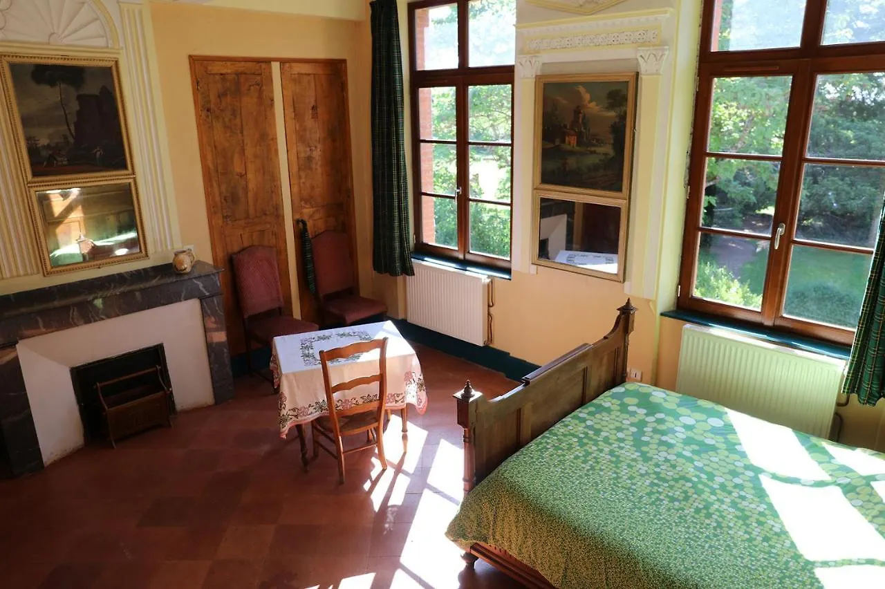 La Maison du Saula Lafrançaise Couette-café